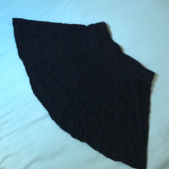 Black Mini Skirt - Picture 1 of 3